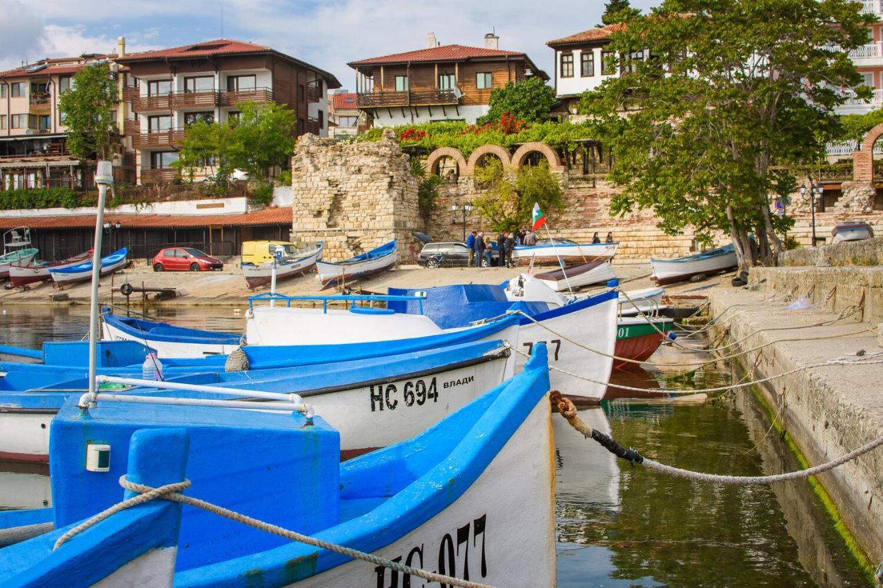 Desi House 302B Cozy Studio Nesebar Appartement Buitenkant foto